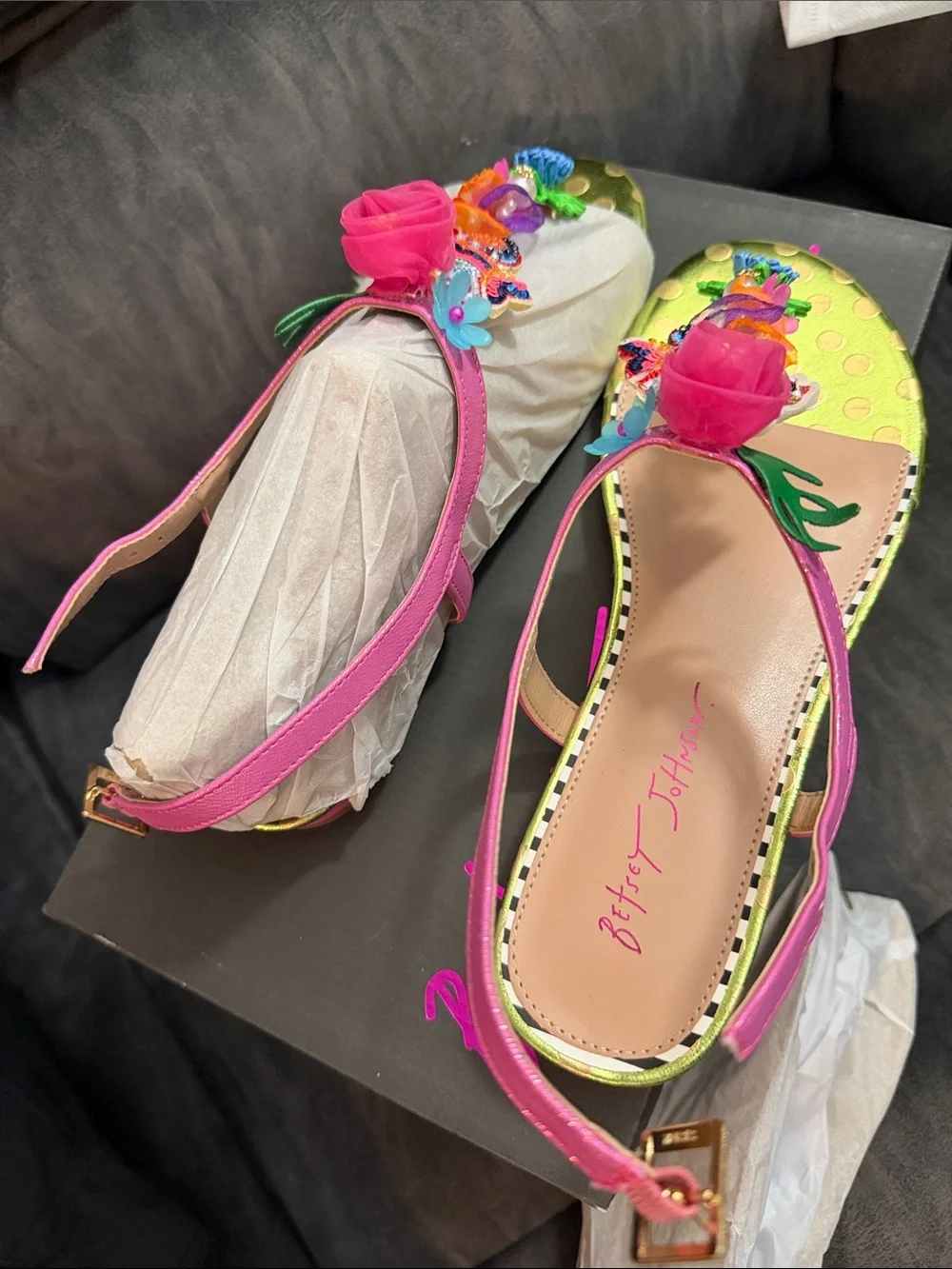 Betsey Johnson Pink Multicolor Embellished Floral Fish Sandals - Picture 3 of 6